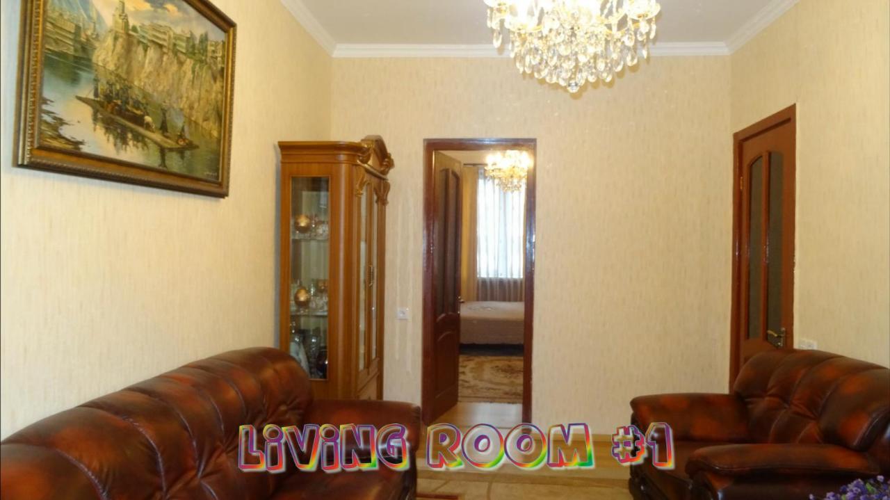 Apartment Vake-Saburtalo Tbilisi Eksteriør billede