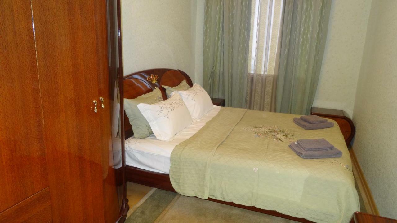 Apartment Vake-Saburtalo Tbilisi Værelse billede
